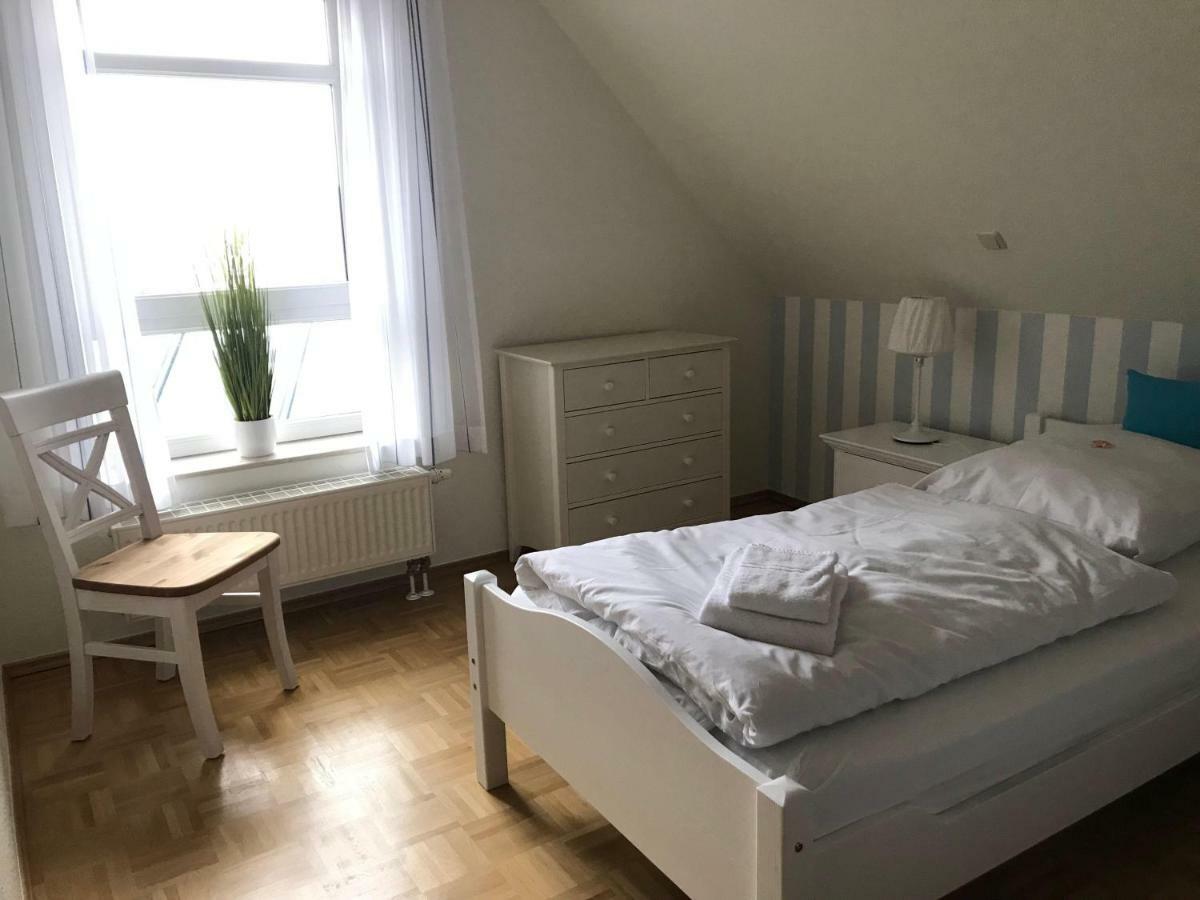 Haus-Silbermoeve Villa Норддайх Екстериор снимка