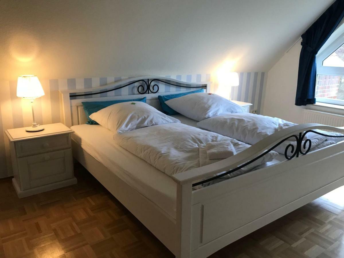 Haus-Silbermoeve Villa Норддайх Екстериор снимка